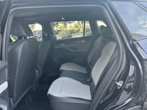 New 2026 Volkswagen Tiguan SE R-Line FWD image 45