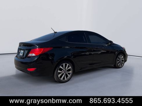 Used 2017 Hyundai Accent Value Edition FWD image 3