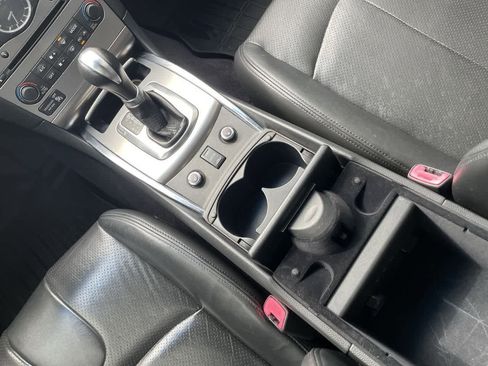 Used 2013 INFINITI G37 x w/ Premium Pkg image 23