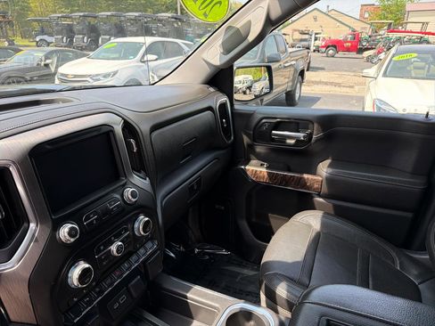 Used 2019 GMC Sierra 1500 Denali AWD/4WD image 21