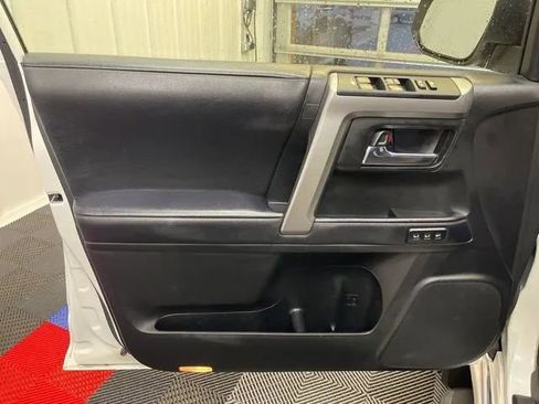 Used 2023 Toyota 4Runner Limited image 8