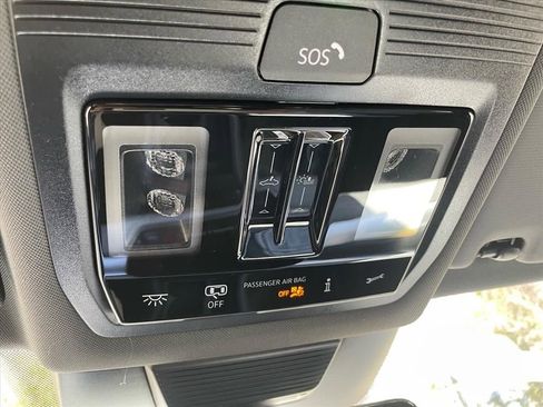 New 2026 Volkswagen Tiguan SE R-Line image 20