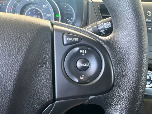 Used 2015 Honda CR-V LX image 52