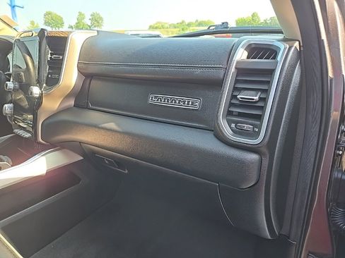 Used 2020 RAM 1500 Laramie image 86