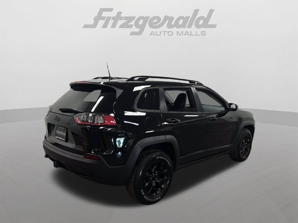 Used 2022 Jeep Cherokee Latitude w/ Sun & Sound Group AWD/4WD image 6