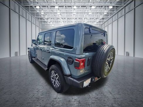 New 2026 Jeep Wrangler Unlimited Sahara AWD/4WD image 24