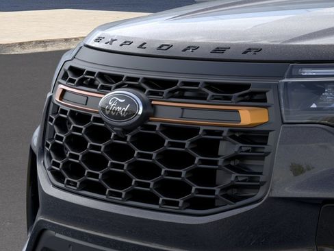 New 2026 Ford Explorer Tremor w/ Tremor Ultimate Package AWD/4WD image 18