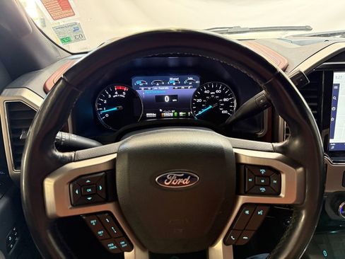 Used 2022 Ford F450 Platinum w/ FX4 Off-Road Package AWD/4WD image 13