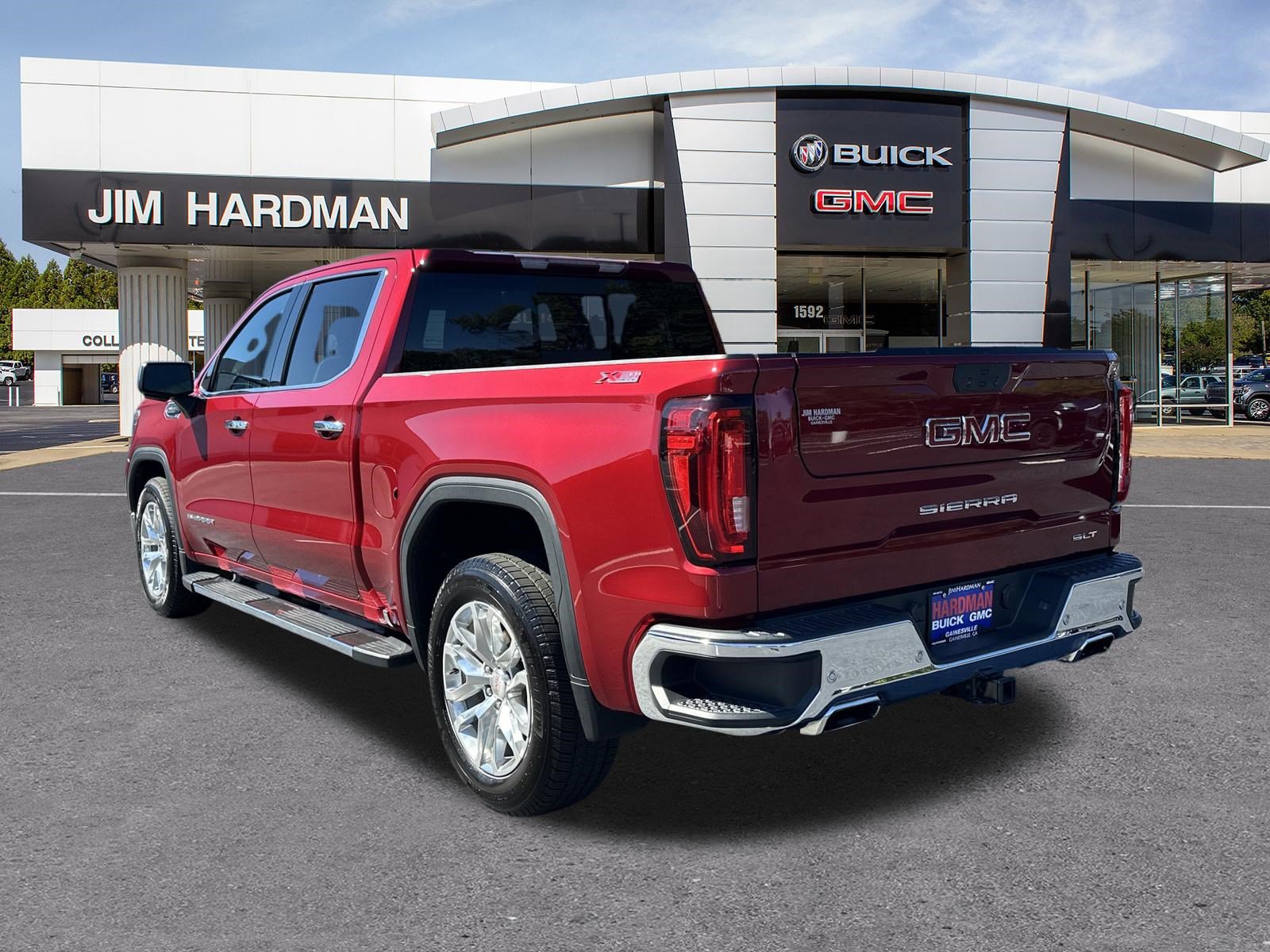 Used 2019 GMC Sierra 1500 SLT w/ SLT Premium Plus Package AWD/4WD image 5