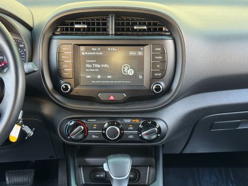 Used 2021 Kia Soul X-Line FWD image 21