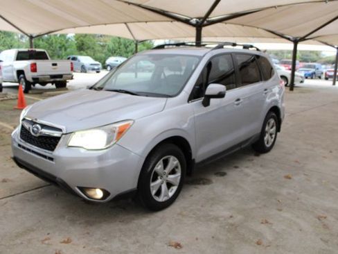 Used 2014 Subaru Forester 2.5i Touring image 3