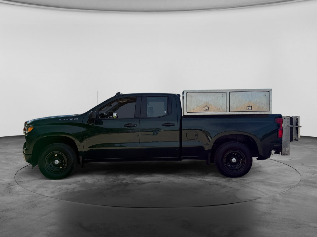 Used 2024 Chevrolet Silverado 1500 W/T w/ Trailering Package RWD image 5