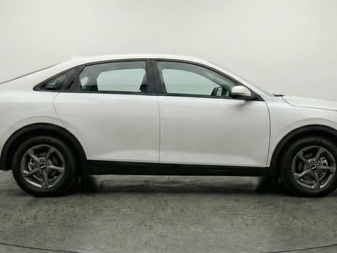 Used 2025 Kia K4 FWD image 11