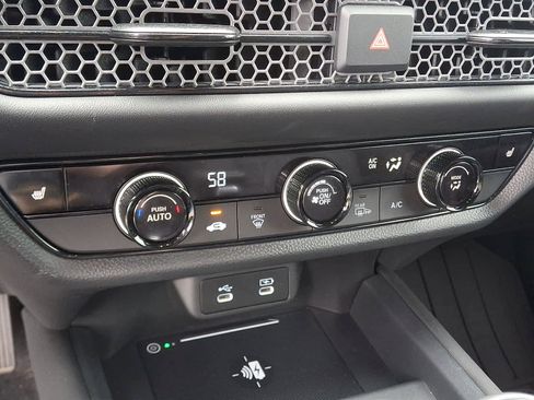 Certified 2026 Honda HR-V Sport image 17