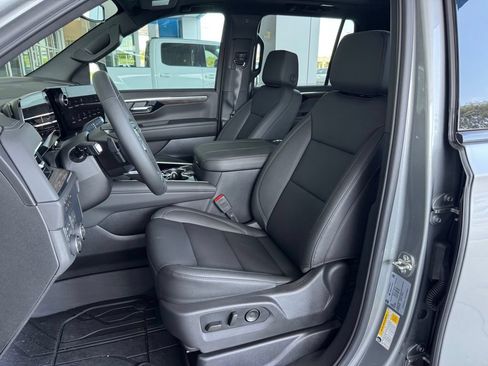 New 2026 Chevrolet Tahoe Z71 w/ Comfort Package AWD/4WD image 19