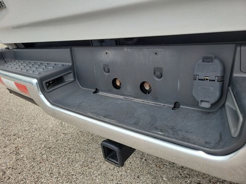 Used 2020 RAM 1500 Big Horn AWD/4WD image 9