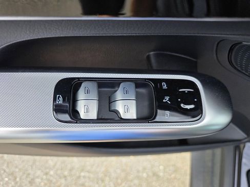 New 2026 Mercedes-Benz GLC 300 4MATIC image 12
