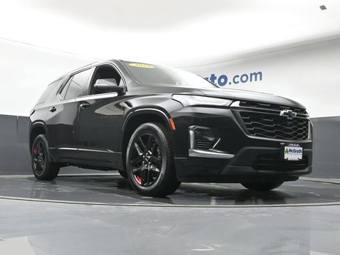 Used 2023 Chevrolet Traverse Premier w/ Redline Edition image 28