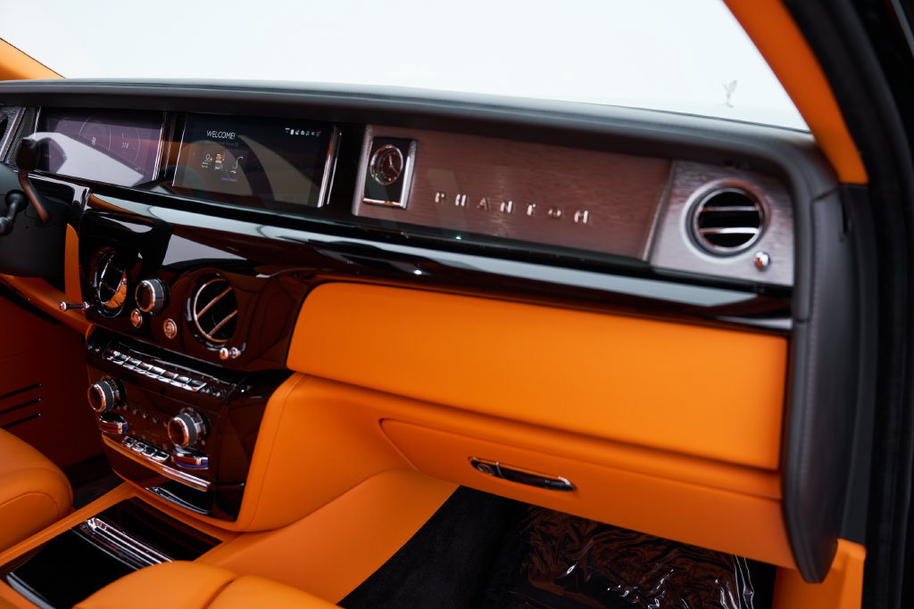 Used 2026 Rolls-Royce Phantom Sedan RWD image 63