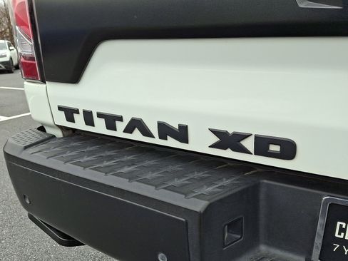 Certified 2023 Nissan Titan PRO-4X w/ Pro-4x Convenience Package image 32