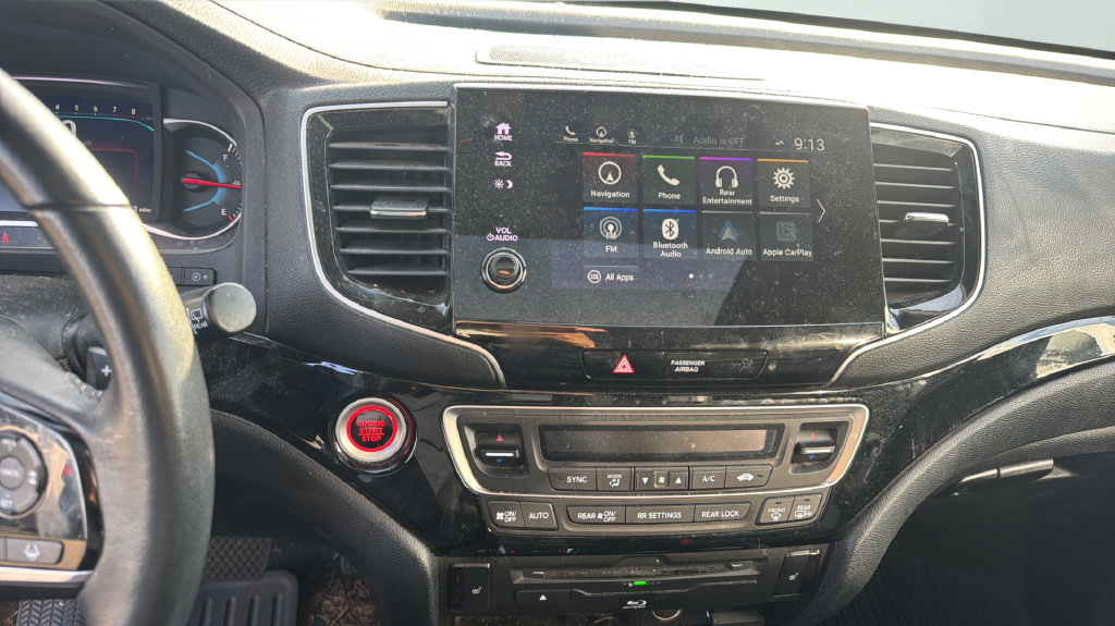 Used 2022 Honda Pilot Touring image 16
