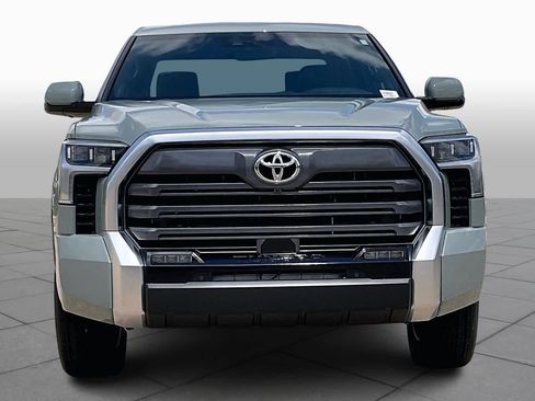 New 2026 Toyota Tundra Limited AWD/4WD image 3
