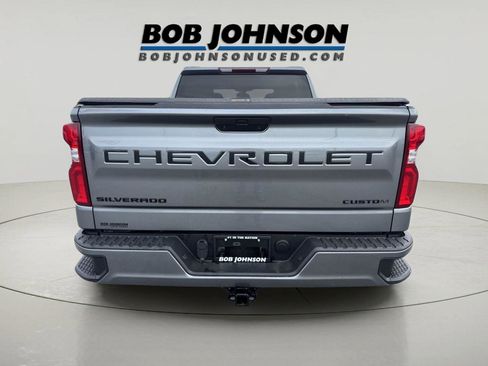 Used 2022 Chevrolet Silverado 1500 LT Trail Boss w/ Convenience Package II image 4