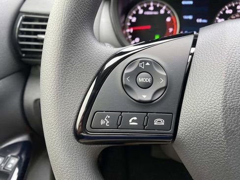 New 2026 Mitsubishi Eclipse Cross LE image 14