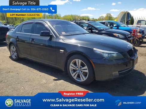Used 2009 BMW 528i xDrive Sedan AWD/4WD image 5
