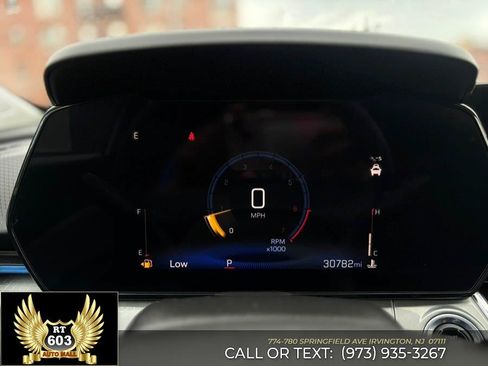 Used 2025 Chevrolet Trax LT FWD image 25