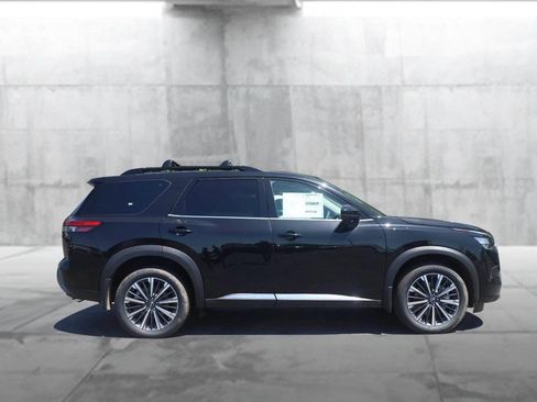 New 2026 Nissan Pathfinder Platinum w/ Cargo Package AWD/4WD image 5