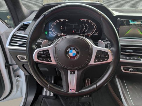 Used 2021 BMW X7 xDrive40i w/ M Sport Package AWD/4WD image 24