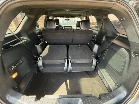 Used 2019 Ford Explorer Limited w/ Class III Trailer Tow Package FWD image 31