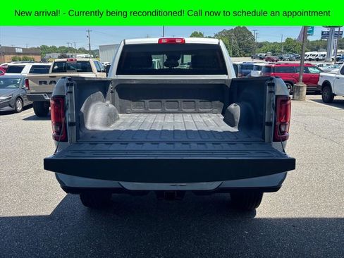 Used 2026 RAM 2500 Big Horn AWD/4WD image 3