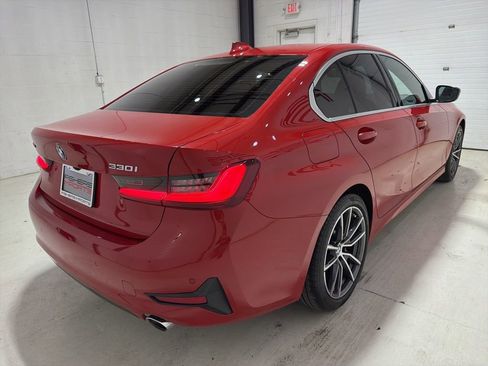 Used 2022 BMW 330i xDrive Sedan w/ Convenience Package AWD/4WD image 4