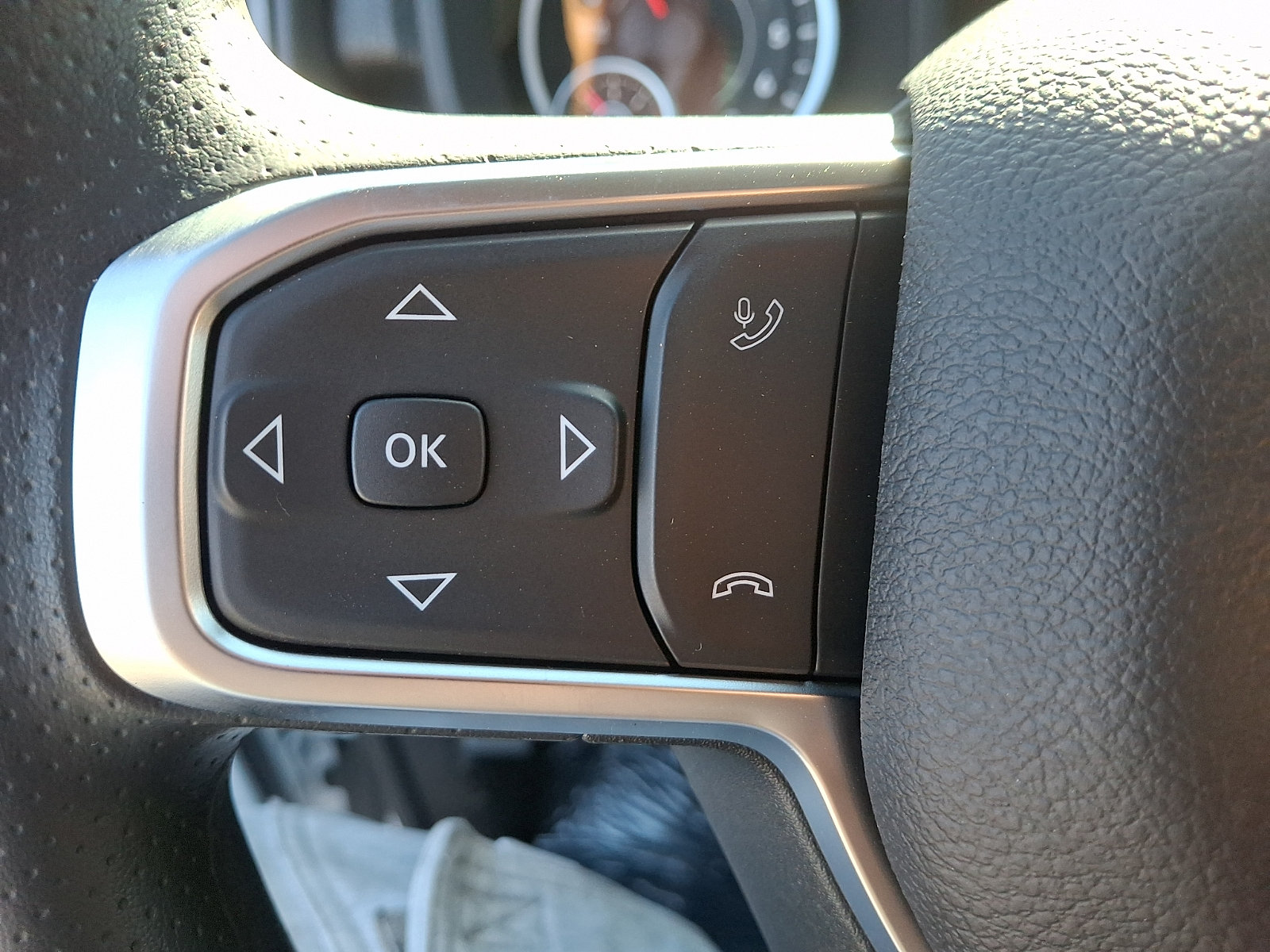 New 2027 RAM 2500 Tradesman AWD/4WD image 16