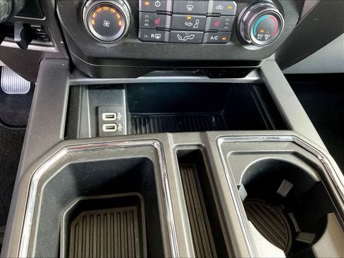 Used 2020 Ford F150 XLT w/ Equipment Group 302A Luxury AWD/4WD image 16