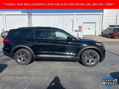 Used 2023 Ford Explorer XLT w/ Equipment Group 202A image 3