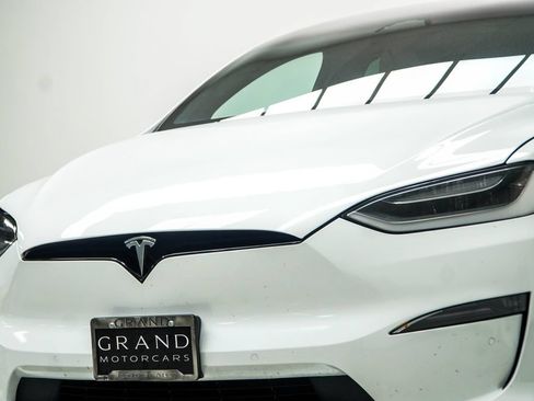 Used 2022 Tesla Model X Plaid AWD/4WD image 2