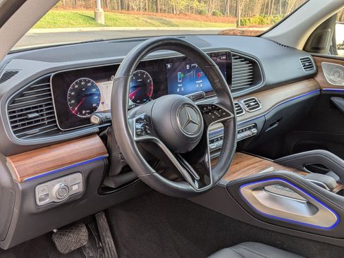 Certified 2024 Mercedes-Benz GLE 350 4MATIC w/ AMG Line Exterior image 12