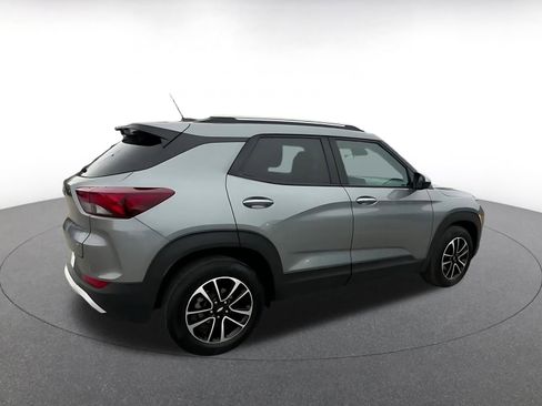 Used 2025 Chevrolet TrailBlazer LT image 14