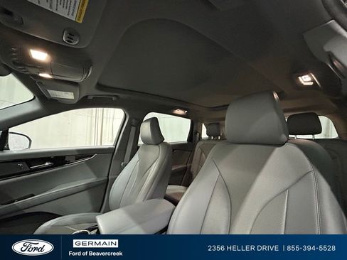 Used 2022 Lincoln Nautilus Reserve w/ Equipment Group 201A image 16