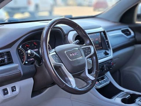 Used 2021 GMC Acadia SLT image 12