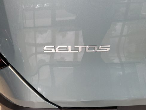 New 2027 Kia Seltos EX FWD image 26