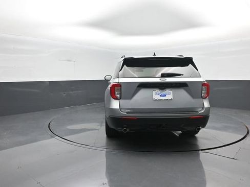 Certified 2023 Ford Explorer ST-Line w/ Class IV Trailer Tow Package RWD image 6