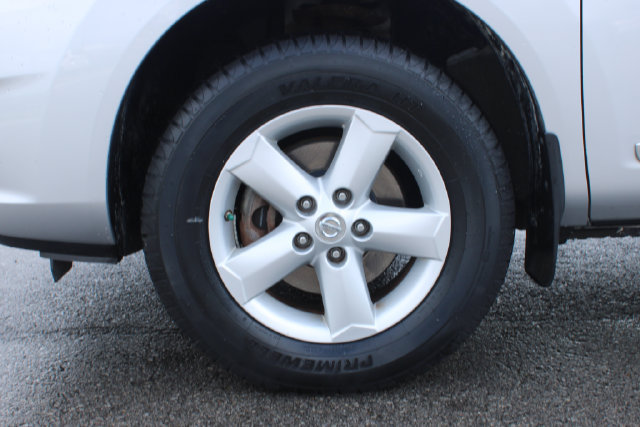 Used 2013 Nissan Rogue S w/ Special Edition Pkg FWD image 32