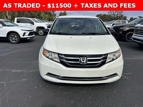 Used 2016 Honda Odyssey LX image 2