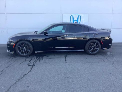 Used 2021 Dodge Charger GT w/ Performance Handling Group RWD image 2