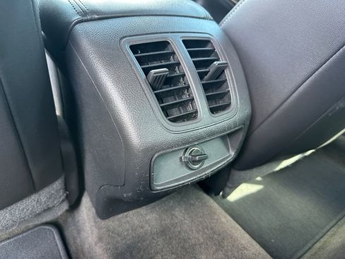 Used 2014 Ford Taurus Limited image 16