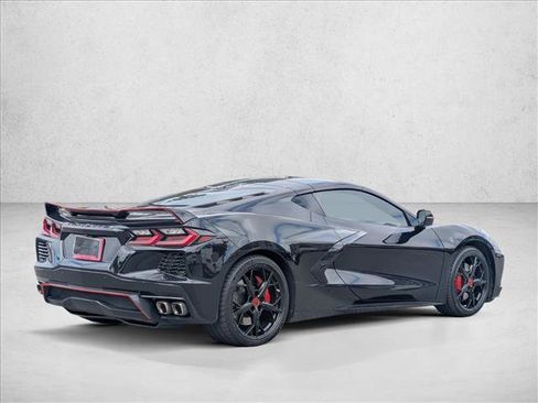 Used 2021 Chevrolet Corvette Stingray Preferred Cpe w/ Z51 Performance Package RWD image 5